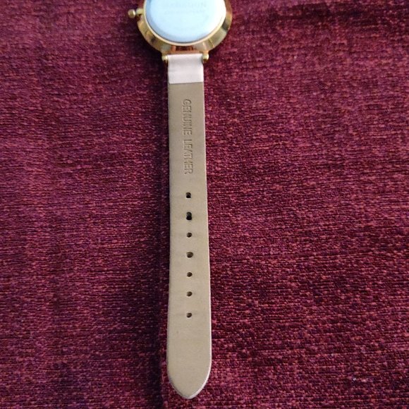 Amaze-Zing (B4) Sale!! #199 Manguun Watch - Picture 8 of 8